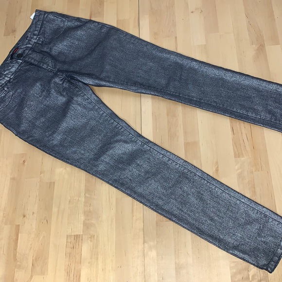 Shimmering Bongo Skinny Jeans - Picture 3 of 6